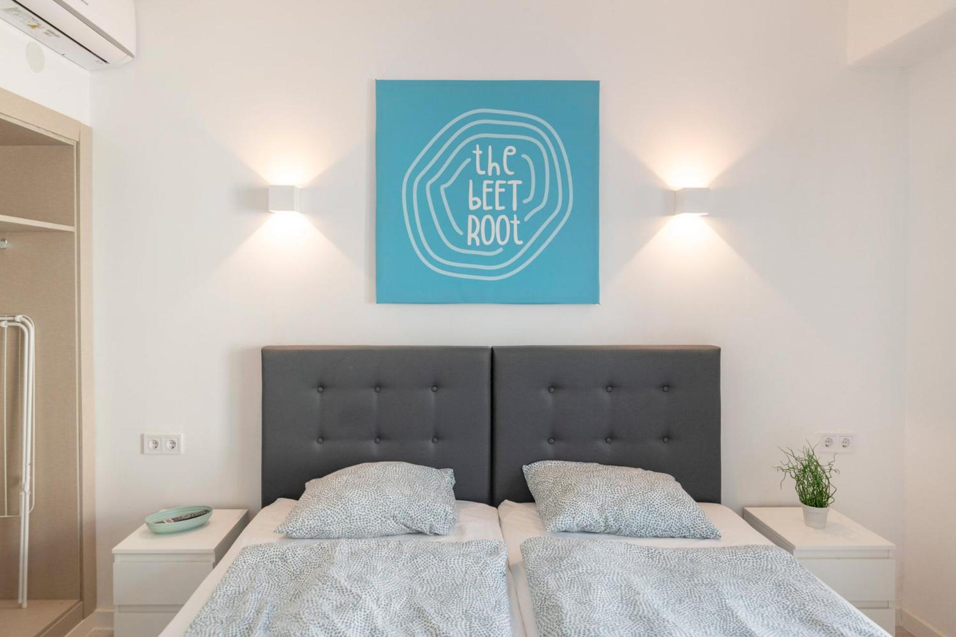 Hotel Beetroot, Jedes Verfuegt Ueber Smart Tv , Eigenes Bad Mit Regendusche Und Balkon *